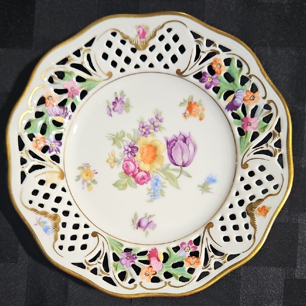 Schumann Bavaria Dresden Floral Porcelain Reticulated Plate with Gold Trim